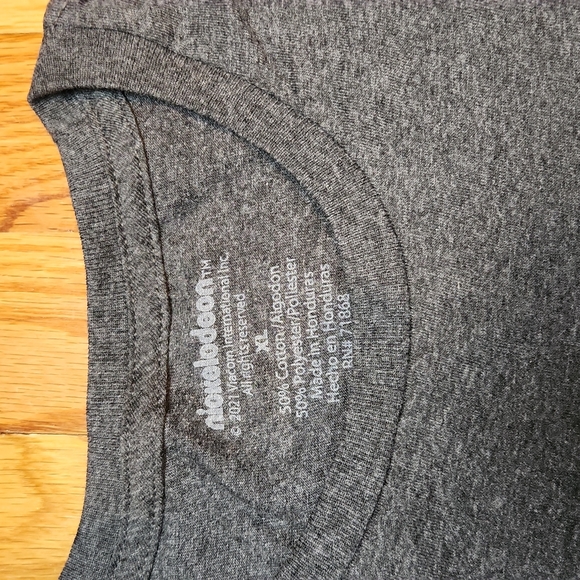 Nickelodeon 90's Cartoons Christmas T-Shirt - Picture 4 of 4